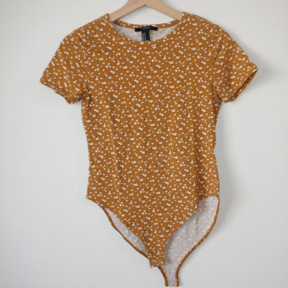 Forever 21- Floral Print Bodysuit